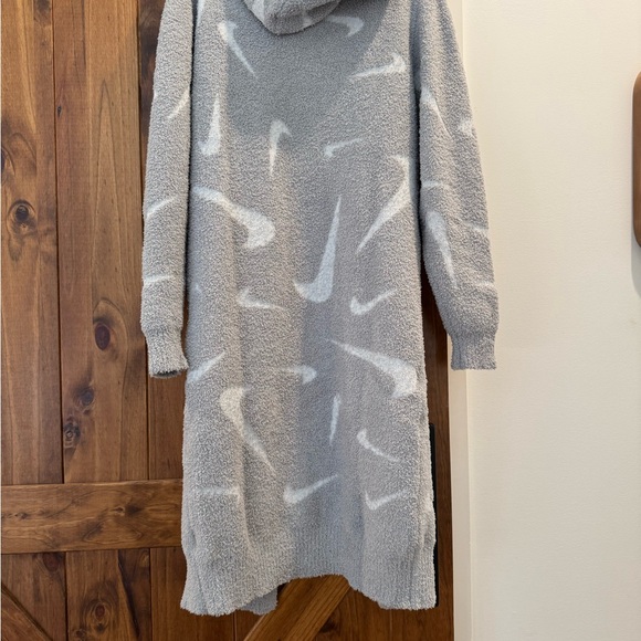 Nike Cozy Boucle Long Cardigan Jacket - Picture 6 of 8